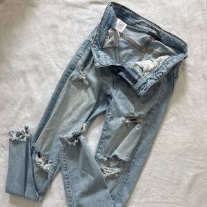 American Eagle Outfitters Light Wash Distressed Skinny Jeans